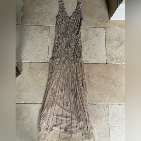 Pissarro Nights Tan & Silver Mesh Beaded Sequin Made in India Gown 6 Wedding - Picture 2 of 11